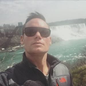 Meet your Posher, Brandon